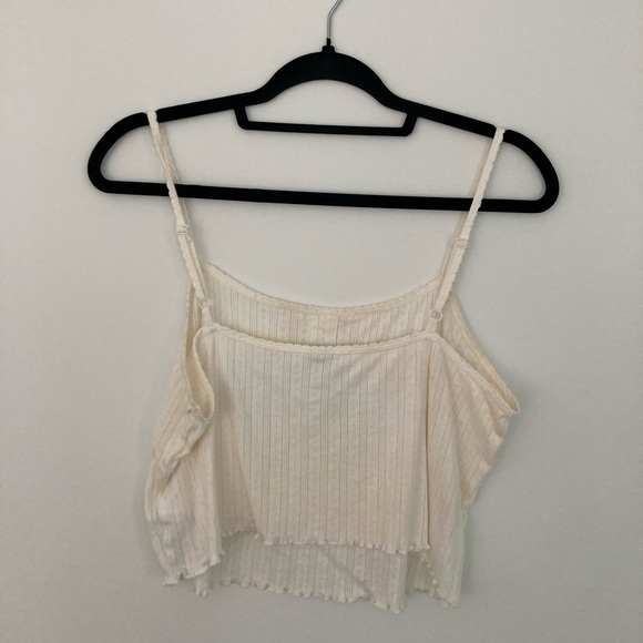 OLD NAVY Super Soft Knit Detail Camisole Crop Top ✨ 50% OFF BUNDLES ✨ - Picture 4 of 4